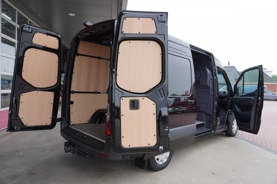 Mercedes-Benz Sprinter 317 170PK L2H2 Select Automaat nr. V183 | Airco | Cruise | Camera | Carplay | Trekhaak 3.500KG