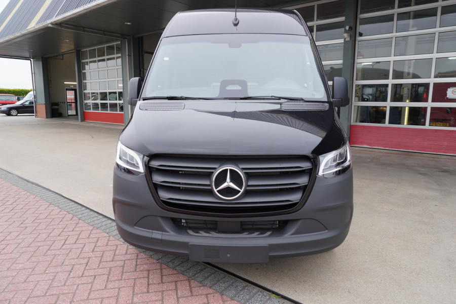 Mercedes-Benz Sprinter 317 170PK L2H2 Select Automaat nr. V183 | Airco | Cruise | Camera | Carplay | Trekhaak 3.500KG