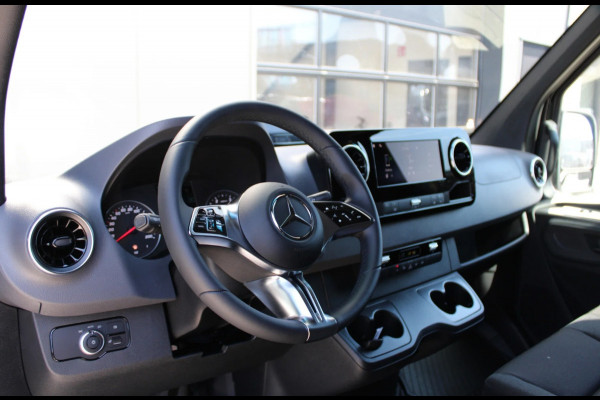 Mercedes-Benz Sprinter 317 170PK L2H2 Select Automaat nr. V183 | Airco | Cruise | Camera | Carplay | Trekhaak 3.500KG