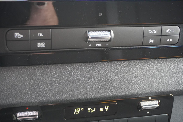 Mercedes-Benz Sprinter 317 170PK L2H2 Select Automaat nr. V183 | Airco | Cruise | Camera | Carplay | Trekhaak 3.500KG