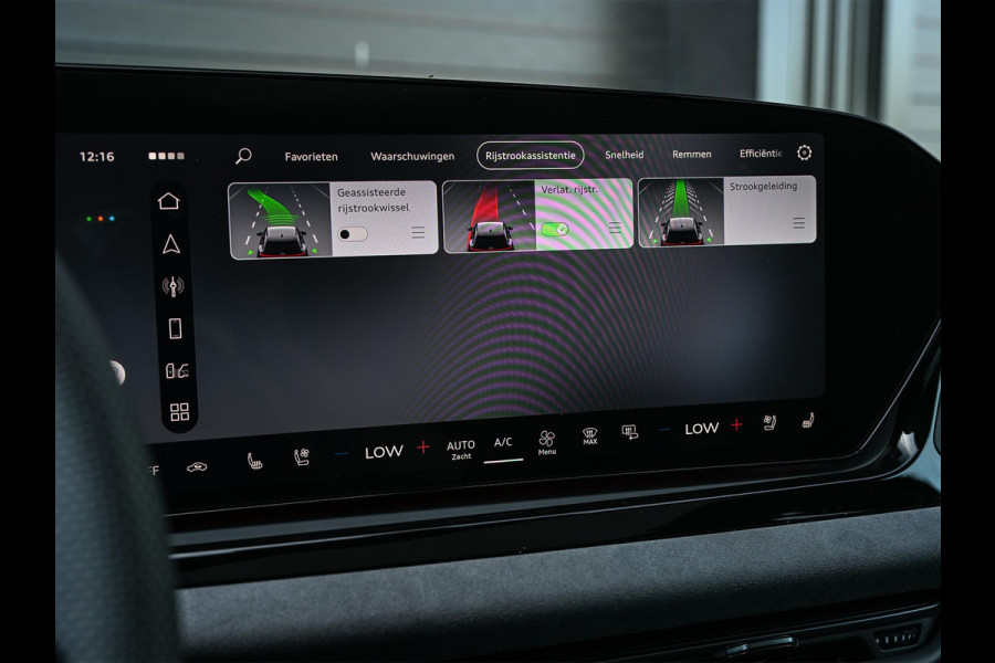 Audi A6 Avant 2.0 e-hybrid quattro S edition Competition | 5 Jaar garantie | Achterasbesturing | B&O | Carbon inleg | Stoelventilatie en Massage | Luchtvering | Panoramadak | Soft close | Keyless | Head-up | 360 camera | Passagiers Display |