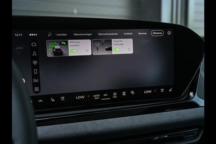 Audi A6 Avant 2.0 e-hybrid quattro S edition Competition | 5 Jaar garantie | Achterasbesturing | B&O | Carbon inleg | Stoelventilatie en Massage | Luchtvering | Panoramadak | Soft close | Keyless | Head-up | 360 camera | Passagiers Display |