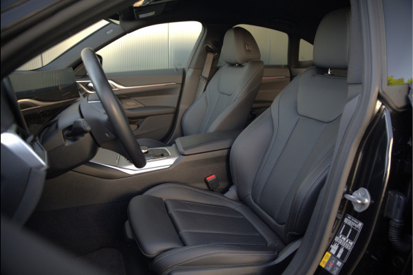 BMW i4 eDrive40 84 kWh | Stoelverwarming | Stuurverwarming | Apple Carplay | Adaptive Cruise Control | Memory Seat | Trekhaak | Camera | Parkeersensoren | Navigatie | Ambiance Verlichting | HIFI | SOH 96.52% |