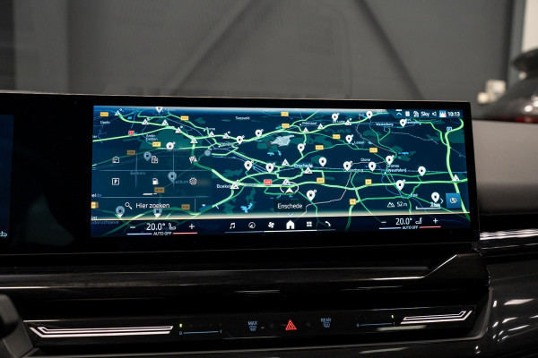 BMW 5 Serie Touring 540d xDrive *M-Sport Pro / Panorama / Harman-Kardon / HUD / Surround-view*