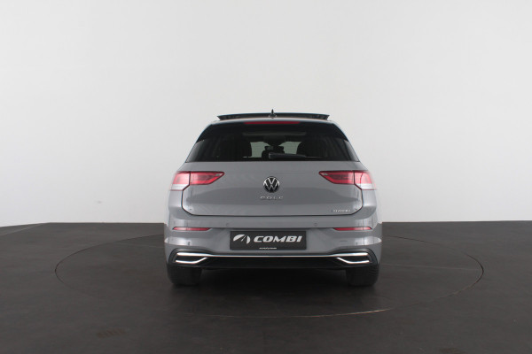 Volkswagen Golf 1.4 eHybrid Style > Pano.schuifdak/Plug-in/Moonstone Grey/Keyless//Winterpakket...