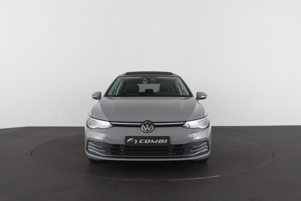 Volkswagen Golf 1.4 eHybrid Style > Pano.schuifdak/Plug-in/Moonstone Grey/Keyless//Winterpakket...