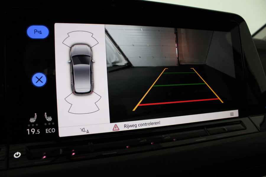 Volkswagen Golf 1.4 eHybrid Style > Pano.schuifdak/Plug-in/Moonstone Grey/Keyless//Winterpakket...