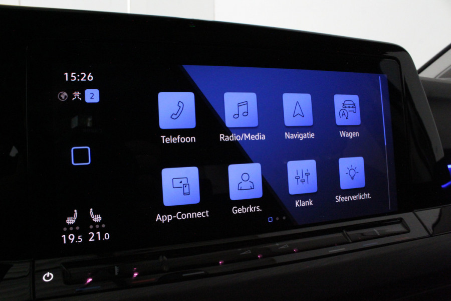 Volkswagen Golf 1.4 eHybrid Style > Pano.schuifdak/Plug-in/Moonstone Grey/Keyless//Winterpakket...