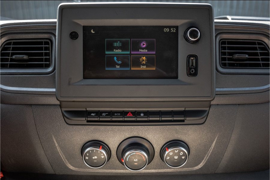 Renault Master 2.3dCi | Bakwagen met Laadklep | LED | Carplay | Camera | Cruise