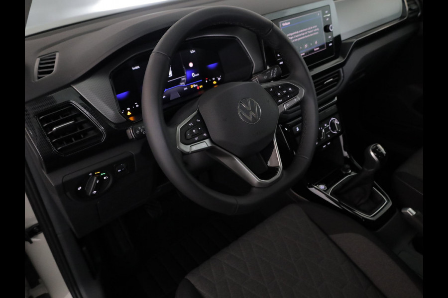 Volkswagen T-Cross Life Edition 1.0 TSI 95 PK 5 versn. Hand | Parkeersensoren | Stoelverwarming | Camera |
