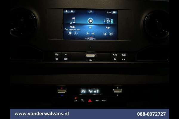 Mercedes-Benz Sprinter 317 CDI 170pk L3H2 Euro6 Airco | Camera | Navigatie | Apple Carplay | Cruisecontrol Android Auto, Parkeersensoren, Bijrijdersbank