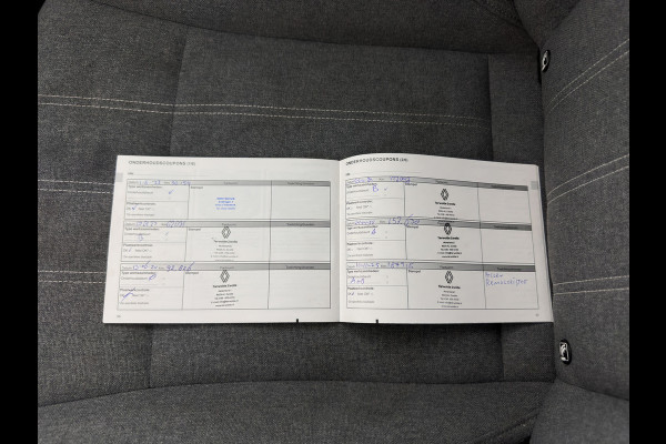 Renault Mégane E-Tech EV60 Optimum Charge Evolution [3-Fase-22kW] {SoH-91%} (INCL-BTW) Aut. *HEATPUMP | FULL-LED | CAMERA | LANE-ASSIST | KEYLESS | NAVI-FULLMAP | CARPLAY | COMFORTSEATS | DIGI-COCKPIT | ECC | PDC | 18"ALU*