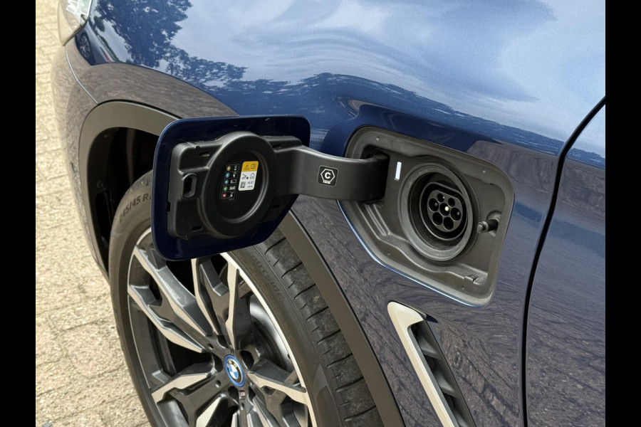 BMW X3 xDrive30e Business Edition Plus | STOELVENTILATIE | ELEKTR. STOELEN | PANORAMA | ADAPT. CRUISE CONTROL | HEAD UP |