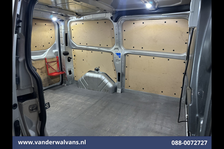 Ford Transit Custom 2.0 TDCI 170pk L1H1 Euro6 Airco | Camera | LED | Apple Carplay | Cruisecontrol | Raptor grill | Leder Android Auto, LM velgen, Verwarmde voorruit, Parkeersensoren, Bijrijdersbank, 2500kg trekvermogen