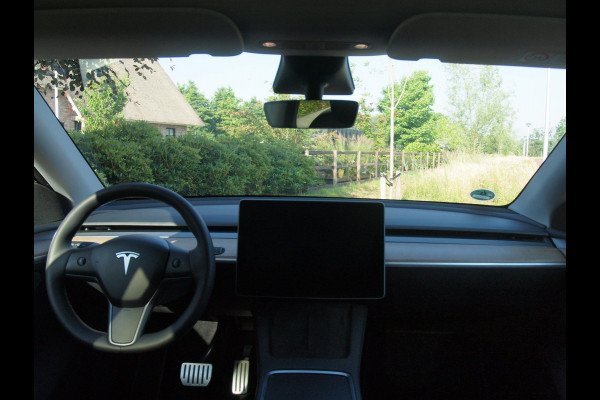 Tesla Model Y Performance AWD 75 kWh | Panoramadak | Trekhaak | 360 Camera | Full Self Driving Computer 3 |