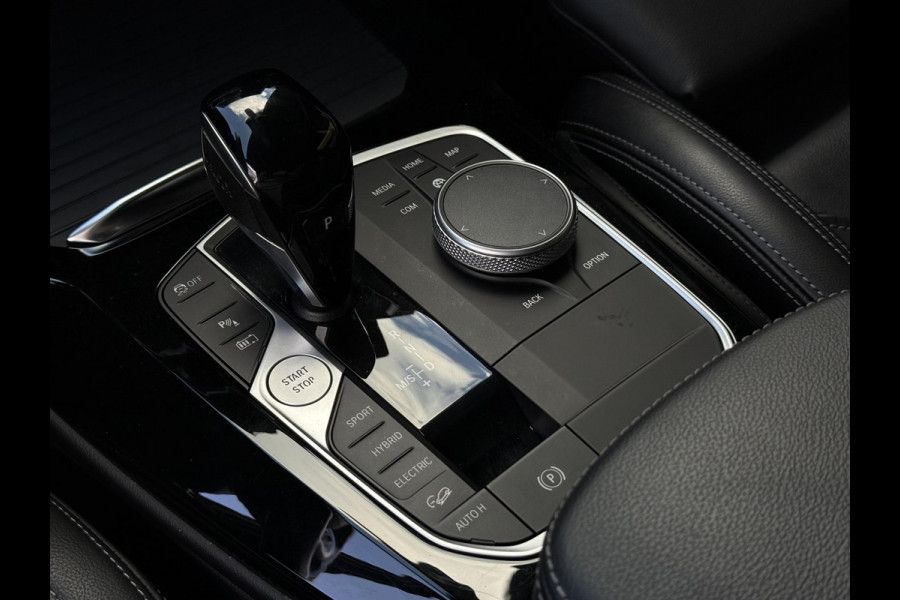 BMW X3 xDrive30e M SPORT | PANORAMA | TREKHAAK | LASER | HEAD UP |