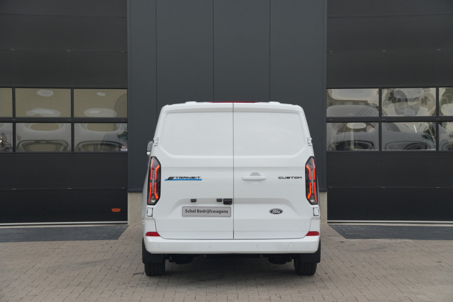 Ford E-Transit Custom 320 L2H1 Limited 71 kWh 218pk - LED - Carplay - Stoelverwarming - Keyless - Cruise - Rijklaar