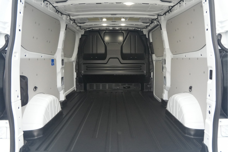 Ford E-Transit Custom 320 L2H1 Limited 71 kWh 218pk - LED - Carplay - Stoelverwarming - Keyless - Cruise - Rijklaar