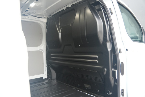 Ford E-Transit Custom 320 L2H1 Limited 71 kWh 218pk - LED - Carplay - Stoelverwarming - Keyless - Cruise - Rijklaar