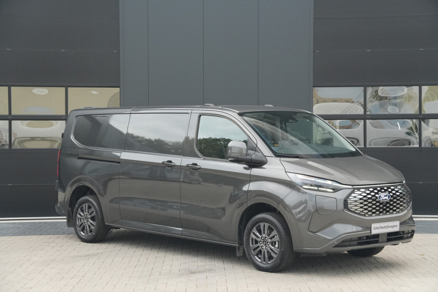 Ford E-Transit Custom 320 L2H1 Limited 71 kWh 218pk - Trekhaak - ACC - B&O - Navi - Stoel/Stuurverwarming - 360 Camera - Blindspot - Rijklaar
