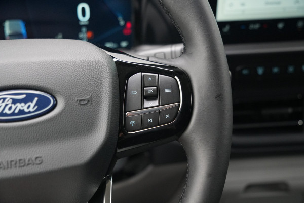 Ford E-Transit Custom 320 L2H1 Limited 71 kWh 218pk - Trekhaak - ACC - B&O - Navi - Stoel/Stuurverwarming - 360 Camera - Blindspot - Rijklaar