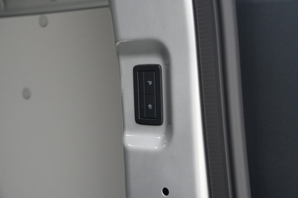 Ford E-Transit Custom 340 L2H1 Sport 71 kWh 218pk - ACC - Elek Trekhaak - B&O - Navi - Stoel/Stuurverwarming - 360 Camera - Blindspot - Rijklaar