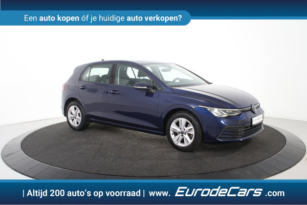 Volkswagen Golf VIII Life *1ste Eigenaar*Navigatie*Camera*Carplay*