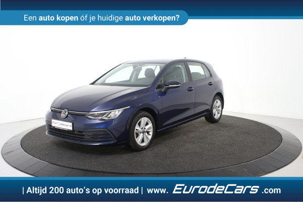 Volkswagen Golf VIII Life *1ste Eigenaar*Navigatie*Camera*Carplay*