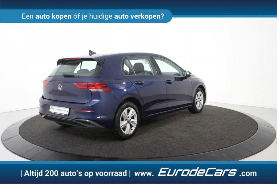 Volkswagen Golf VIII Life *1ste Eigenaar*Navigatie*Camera*Carplay*