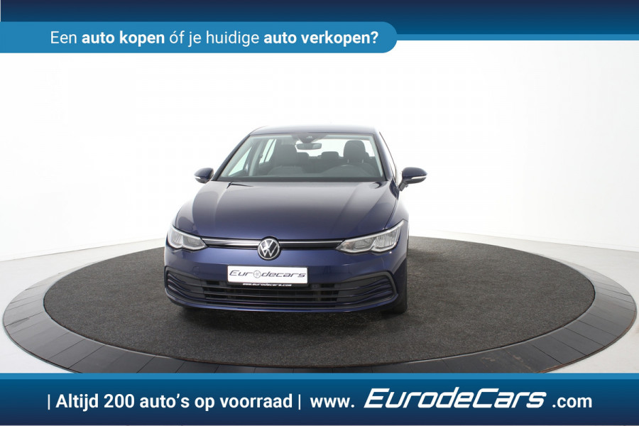 Volkswagen Golf VIII Life *1ste Eigenaar*Navigatie*Camera*Carplay*