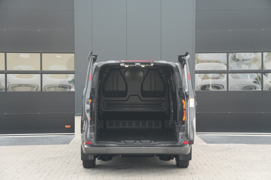Ford E-Transit Custom 320 L2H1 Limited 71 kWh 218pk - 1+1 stoel - Stoelverwarming - Carplay - Camera - LED - Rijklaar