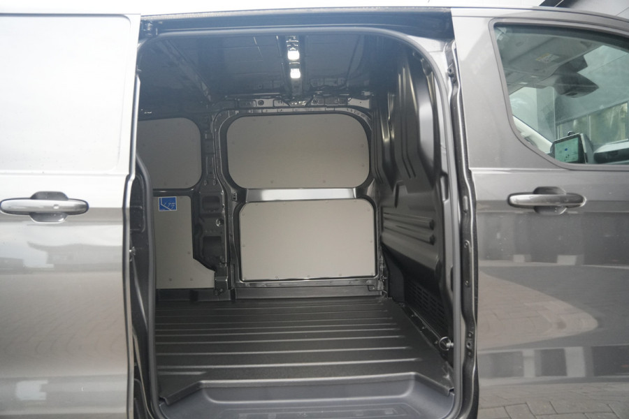 Ford E-Transit Custom 320 L2H1 Limited 71 kWh 218pk - 1+1 stoel - Stoelverwarming - Carplay - Camera - LED - Rijklaar