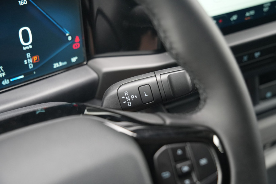 Ford E-Transit Custom 320 L2H1 Limited 71 kWh 218pk - Elek Trekhaak - LED - Carplay - Stoelverwarming - Keyless - Cruise - Rijklaar