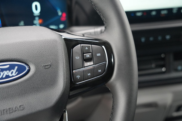 Ford E-Transit Custom 320 L2H1 Limited 71 kWh 218pk - Elek Trekhaak - LED - Carplay - Stoelverwarming - Keyless - Cruise - Rijklaar