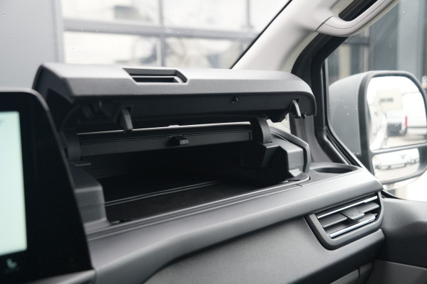 Ford E-Transit Custom 320 L2H1 Limited 71 kWh 218pk - Elek Trekhaak - LED - Carplay - Stoelverwarming - Keyless - Cruise - Rijklaar