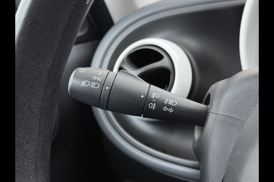 Smart Forfour EQ Electric Automaat SOH 90% Ecc Bluetooth Cruise Control 18kWh Business Solution Lmv Elek.Ramen+Spiegels Isofix Dealeronderhouden Origineel Nederlandse Auto
