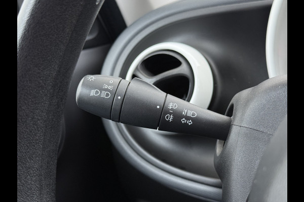 Smart Forfour EQ Electric Automaat SOH 90% Ecc Bluetooth Cruise Control 18kWh Business Solution Lmv Elek.Ramen+Spiegels Isofix Dealeronderhouden Origineel Nederlandse Auto