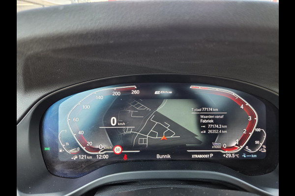 BMW X3 xDrive30e 19"/Trekhaak/Leder + memory/Adaptieve cruise/Keyless/Dodehoek/Head-up/360 camera/HiFi/LED/Sfeerverlichting