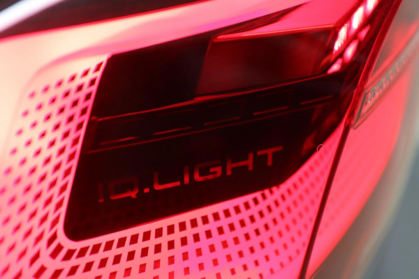 Volkswagen Golf 2.0 TSI GTI CLUBSPORT/PANO/HUD/ACC/NURB/IQ-LIGHT/VOLL