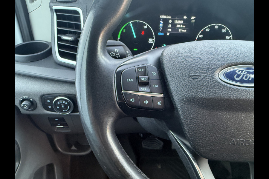 Ford E-Transit 68kWh 184PK L4H3 317km WLTP 95.3% (SOH) BEV Snelladen Carplay Climate control Cruise control Navigatie 360° Camera Stoelverwarming Parkeersensoren v+a