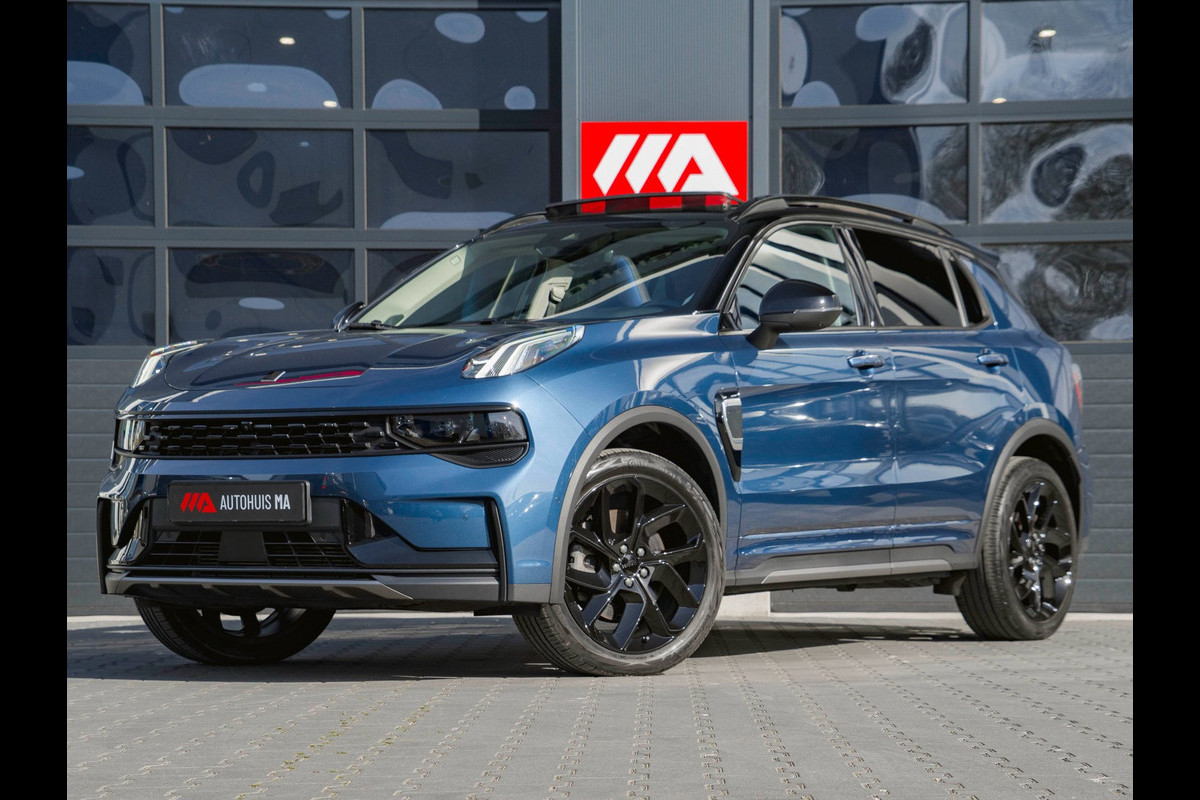 Lynk & Co 01 1.5 | Black Edition | Panoramadak|360° Camera|ACC|Stoelverwarming|Navi|Carplay