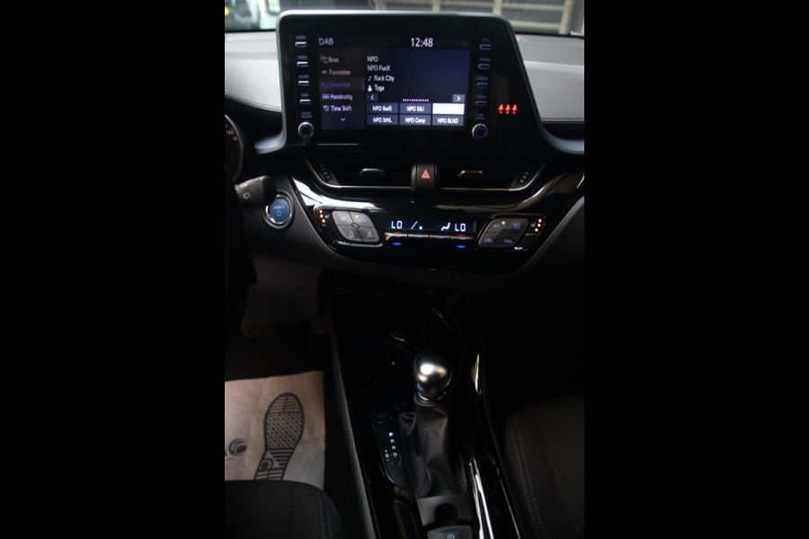 Toyota C-HR 2.0 Hybrid Dynamic XENON-CLIMA-STOEL VRM-CAMERA