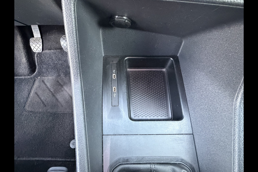 Volkswagen Caddy Cargo 1.5 TSI Comfort CarPlay/cruise Control/navi