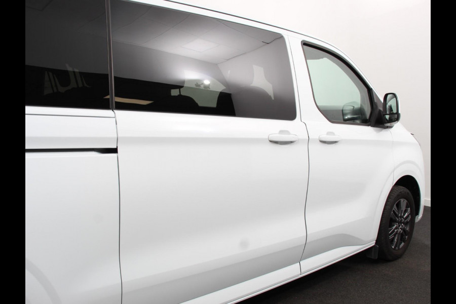 Ford Transit Custom 340 L2H1 Limited 65 kWh 8 persoons Automaat Cruise Control Airco Lichtmetalen Velgen