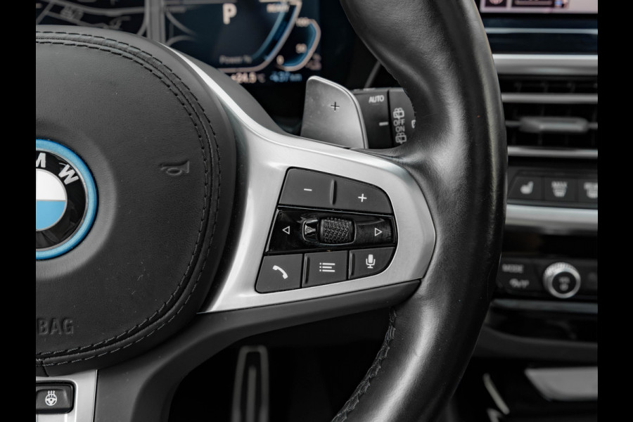 BMW X3 xDrive30e M-Sport - Pano - Trekhaak - Memoryzetel - Head-Up