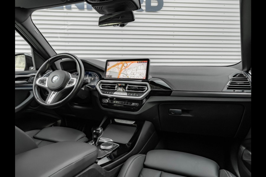 BMW X3 xDrive30e M-Sport - Pano - Trekhaak - Memoryzetel - Head-Up