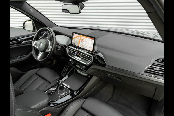 BMW X3 xDrive30e M-Sport - Pano - Trekhaak - Memoryzetel - Head-Up