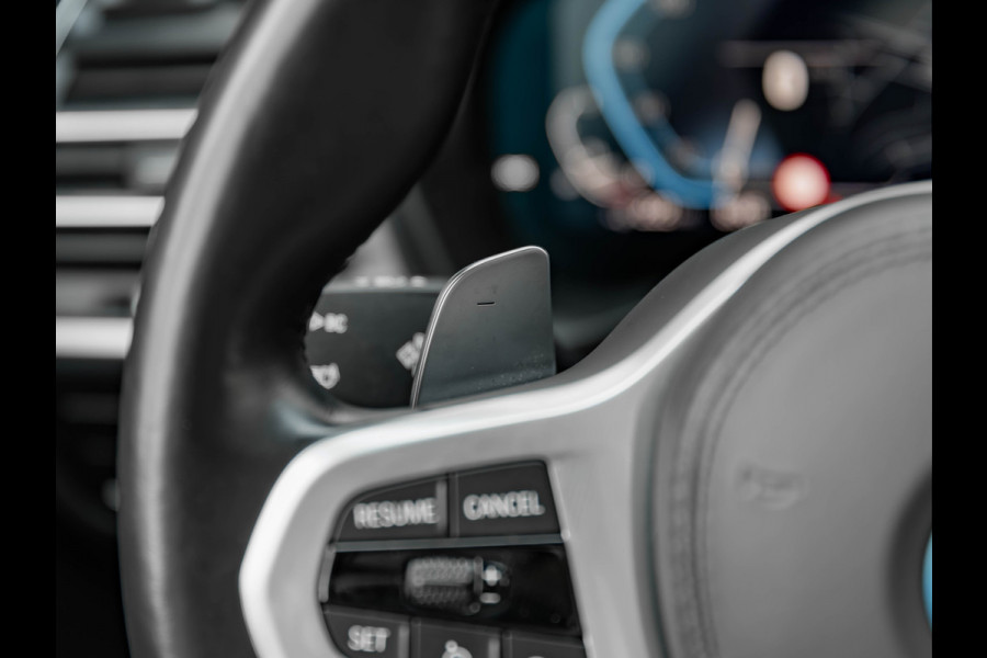 BMW X3 xDrive30e M-Sport - Pano - Trekhaak - Memoryzetel - Head-Up