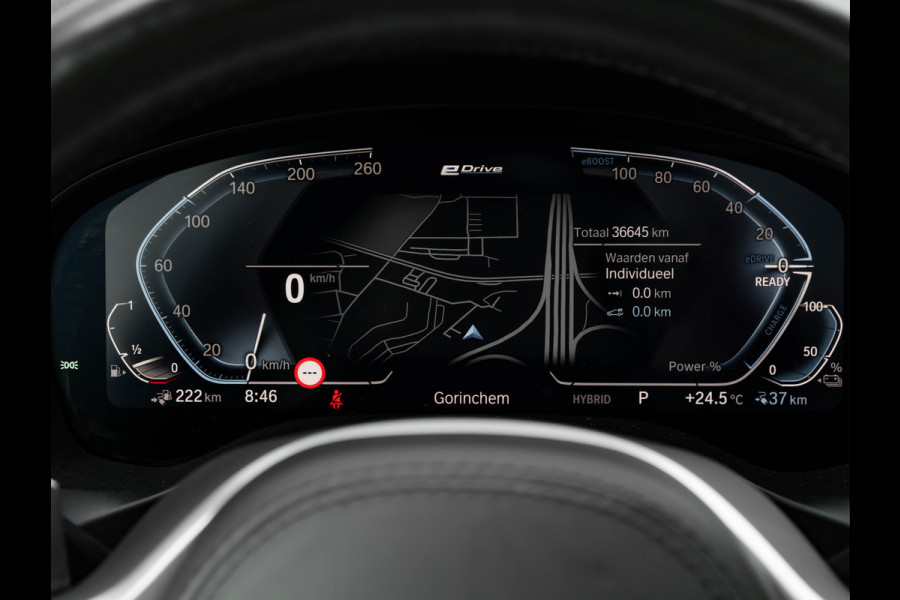 BMW X3 xDrive30e M-Sport - Pano - Trekhaak - Memoryzetel - Head-Up