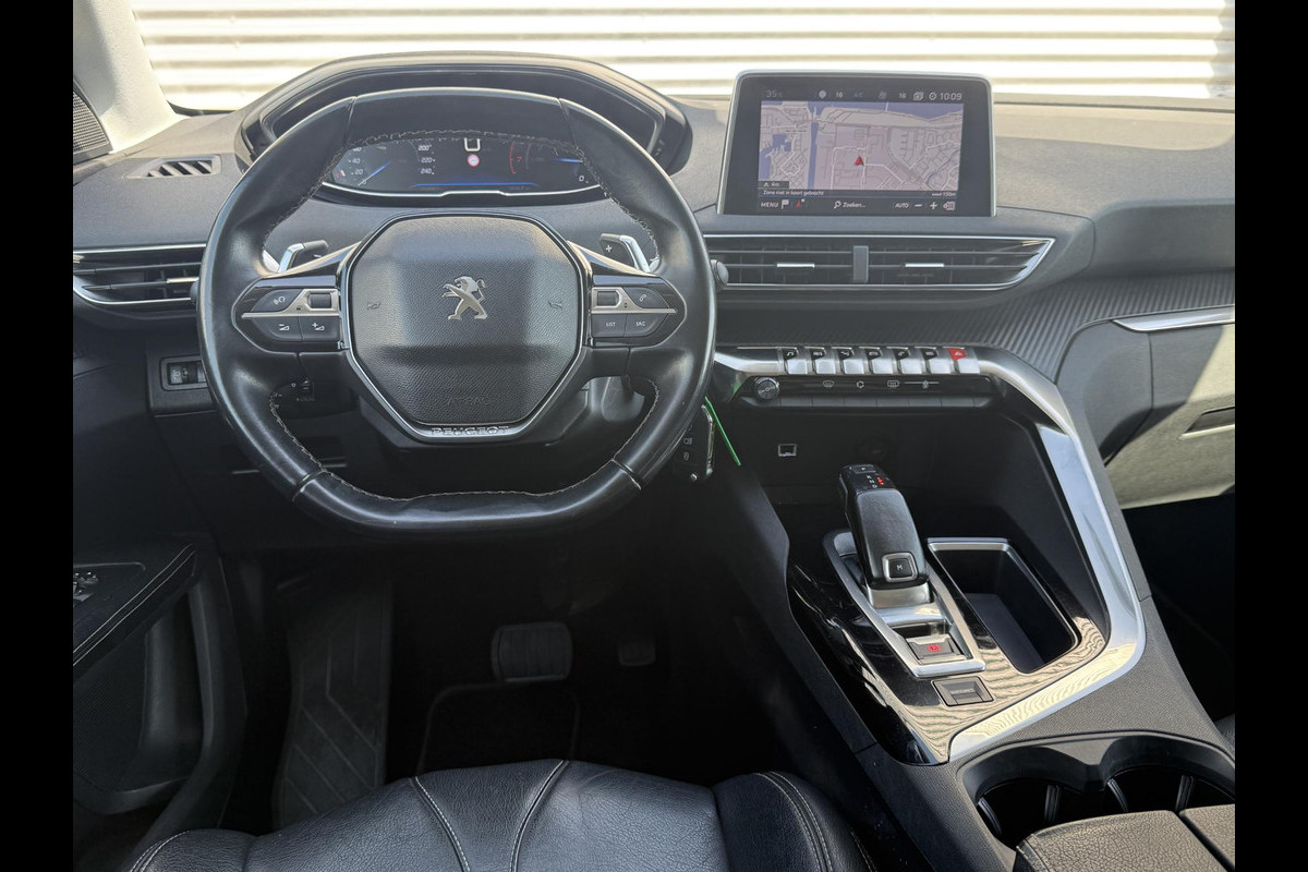 Peugeot 5008 1.2 PureTech Active 7p. 2e Eigenaar|Navi|Clima|Trekhaak|Carplay|Cruise|PDC|N.A.P|Leder|Nieuwe APK bij Aflevering